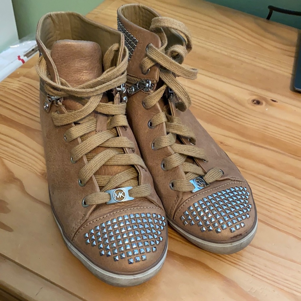 Michael Kors high tops size 8